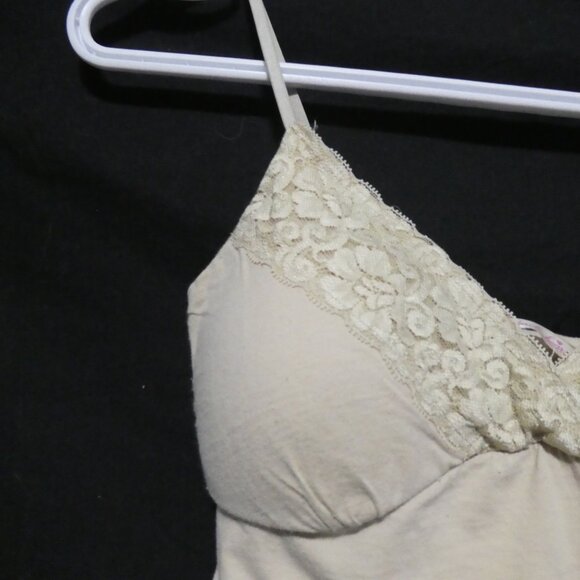 DEREK HEART | small | 100% Cotton | Lace Trim Cami Top - Picture 3 of 14